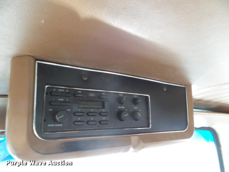 image for item DB3624 1994 Ford LTA9000 Aero Max 106 semi truck