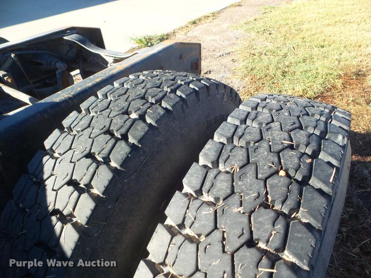 image for item DB3624 1994 Ford LTA9000 Aero Max 106 semi truck