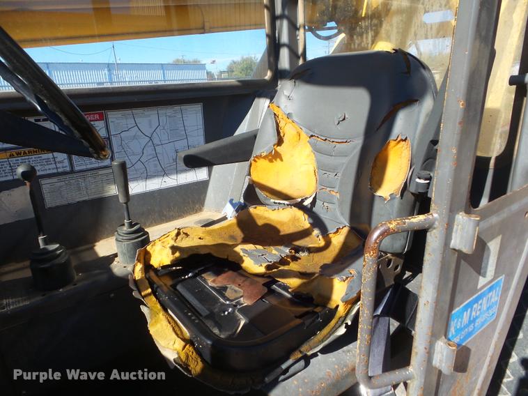 image for item DB3625 Gehl 553 telehandler