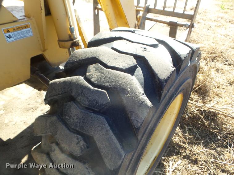 image for item DB3625 Gehl 553 telehandler