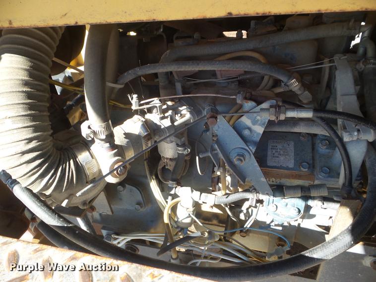 image for item DB3626 1991 Grove SM3884XT scissor lift