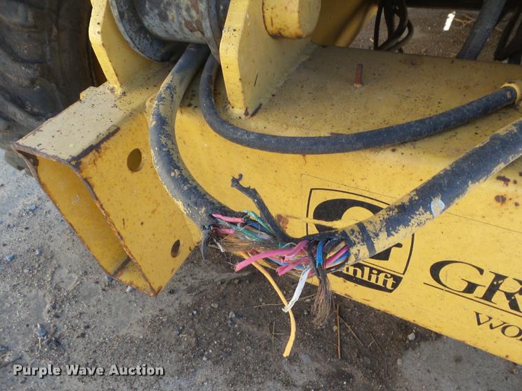 image for item DB3626 1991 Grove SM3884XT scissor lift