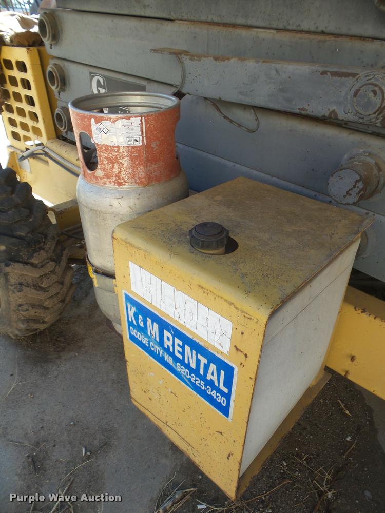 image for item DB3626 1991 Grove SM3884XT scissor lift