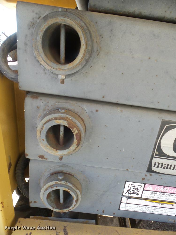 image for item DB3626 1991 Grove SM3884XT scissor lift