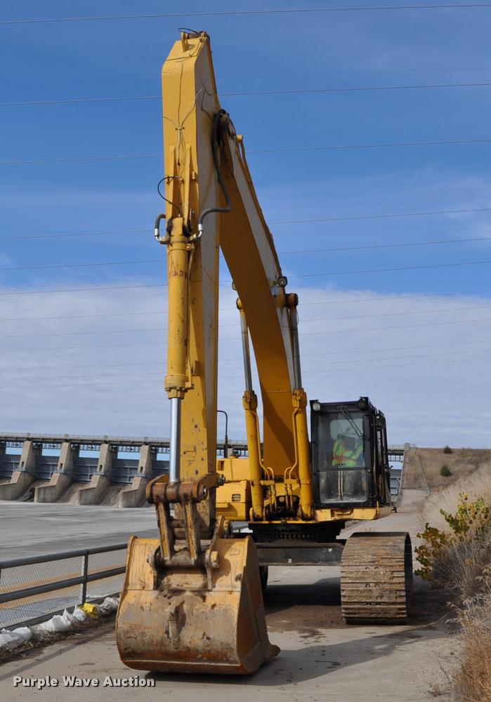 image for item L5047 1999 Caterpillar 345B L excavator