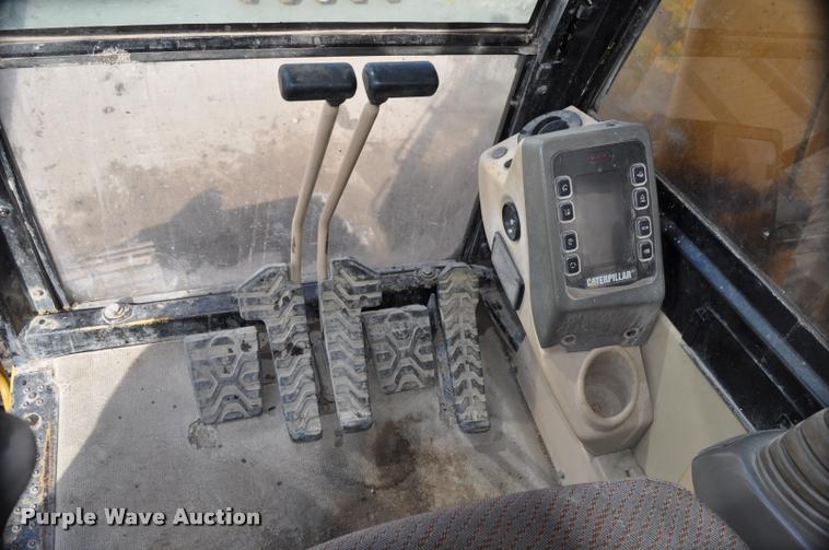 image for item L5047 1999 Caterpillar 345B L excavator