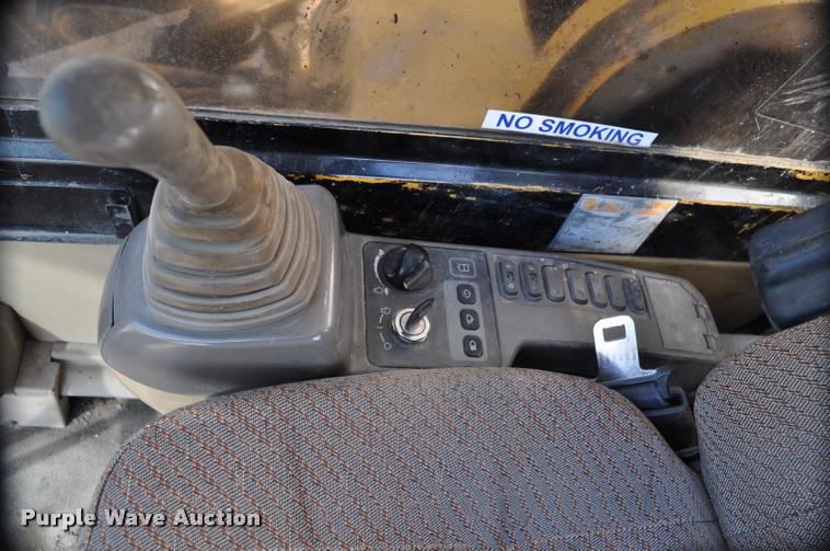 image for item L5047 1999 Caterpillar 345B L excavator