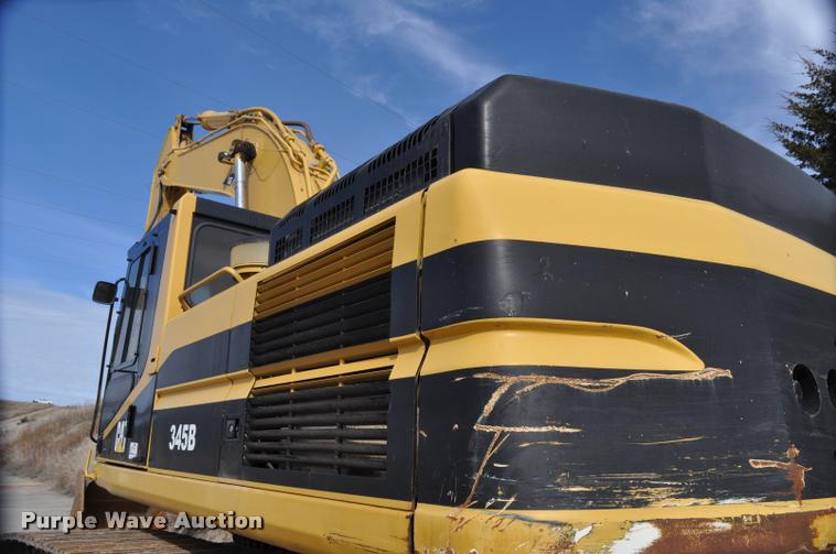 image for item L5047 1999 Caterpillar 345B L excavator