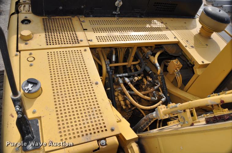 image for item L5047 1999 Caterpillar 345B L excavator