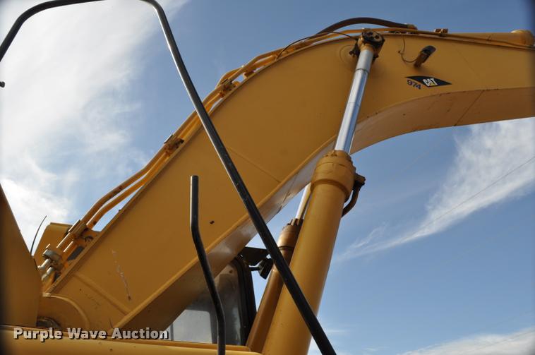 image for item L5047 1999 Caterpillar 345B L excavator