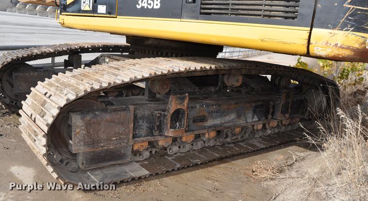image for item L5047 1999 Caterpillar 345B L excavator
