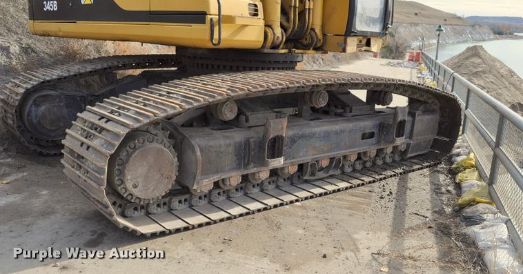image for item L5047 1999 Caterpillar 345B L excavator