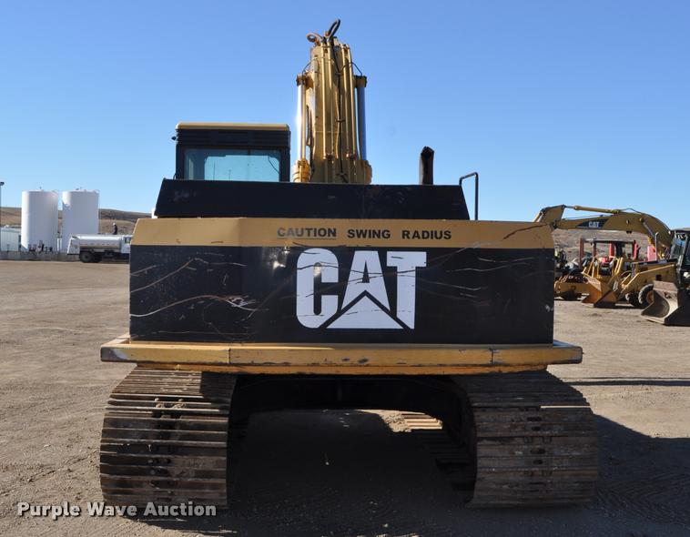 image for item L5049 1990 Caterpillar EL200B excavator