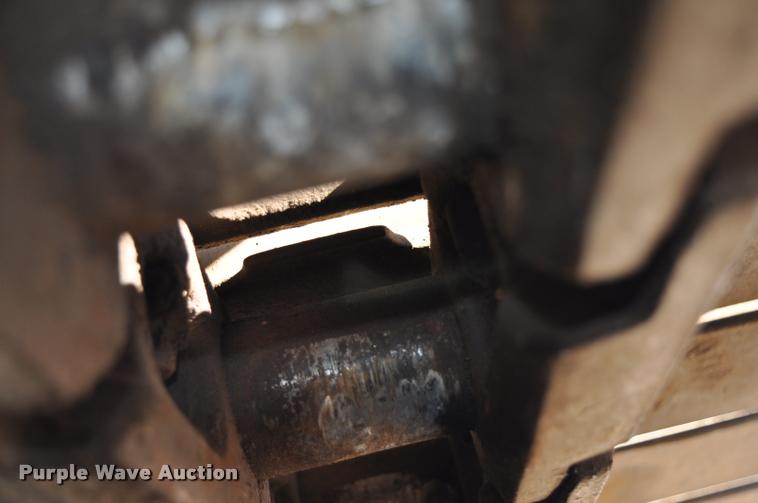 image for item L5049 1990 Caterpillar EL200B excavator