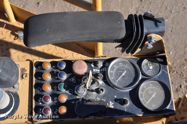 image for item L5050 1990 Caterpillar CB-534 double drum vibratory roller