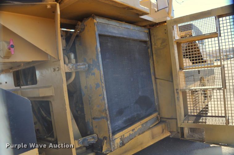 image for item L5050 1990 Caterpillar CB-534 double drum vibratory roller