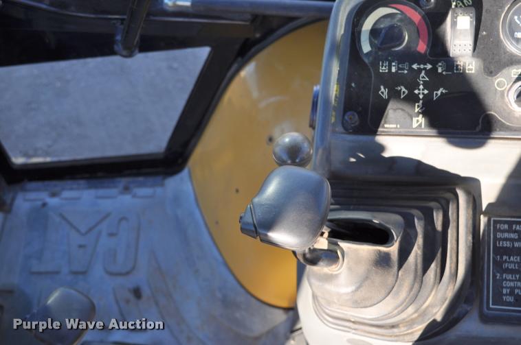 image for item L5051 1999 Caterpillar 416C backhoe