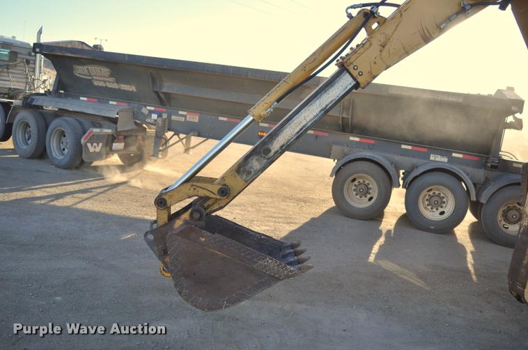 image for item L5051 1999 Caterpillar 416C backhoe