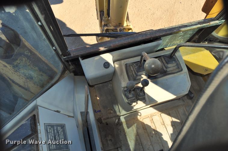 image for item L5052 1993 Caterpillar 416B backhoe