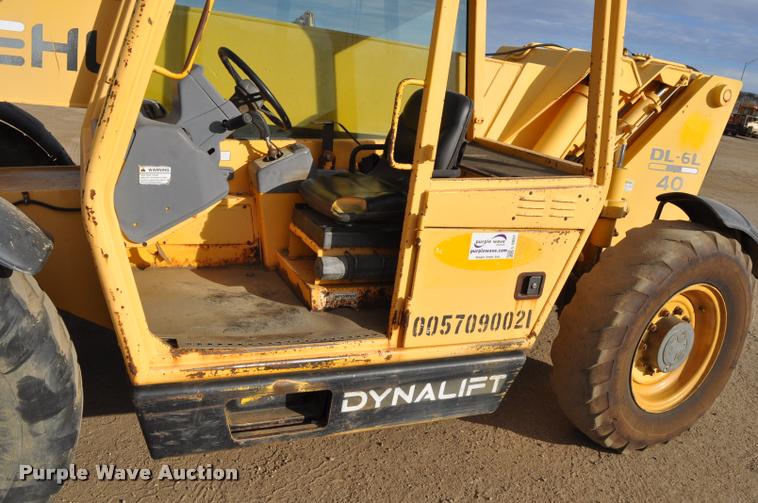 image for item L5057 1999 Gehl DL6L-40 telehandler