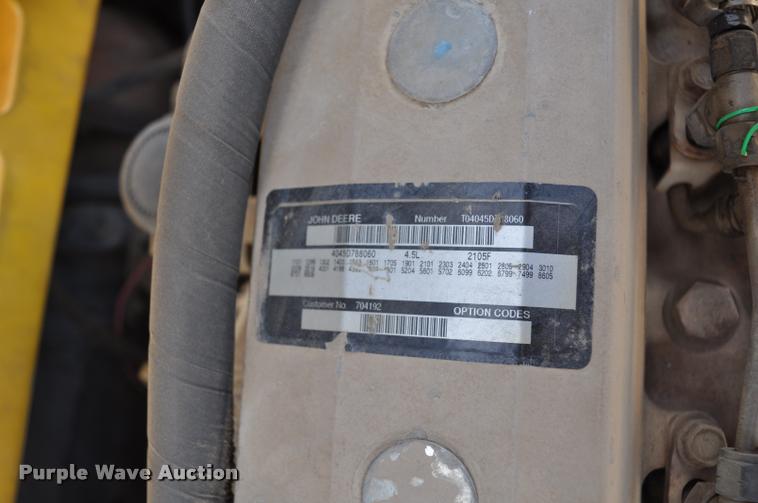 image for item L5057 1999 Gehl DL6L-40 telehandler