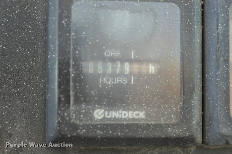 image for item L5057 1999 Gehl DL6L-40 telehandler