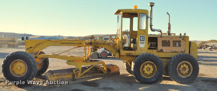 image for item L5059 1972 Caterpillar 120 rigid frame motor grader