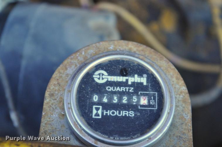 image for item L5059 1972 Caterpillar 120 rigid frame motor grader