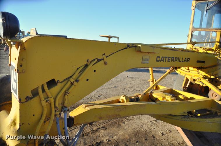 image for item L5059 1972 Caterpillar 120 rigid frame motor grader