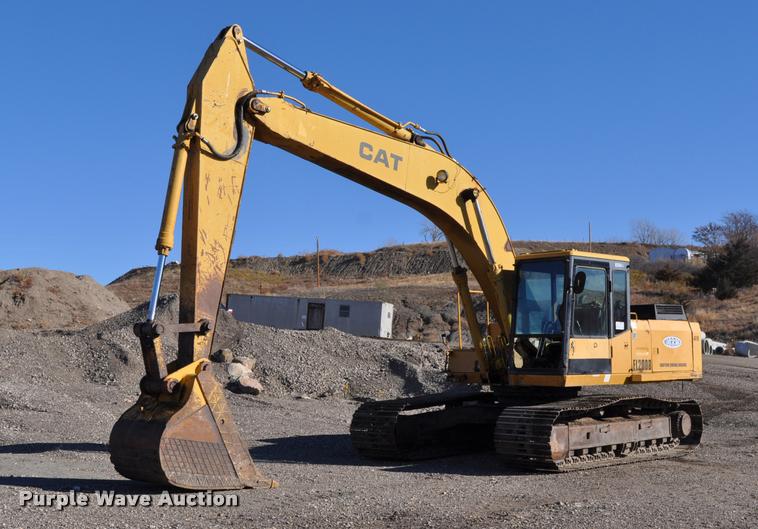 image for item L5062 1989 Caterpillar EL200B excavator