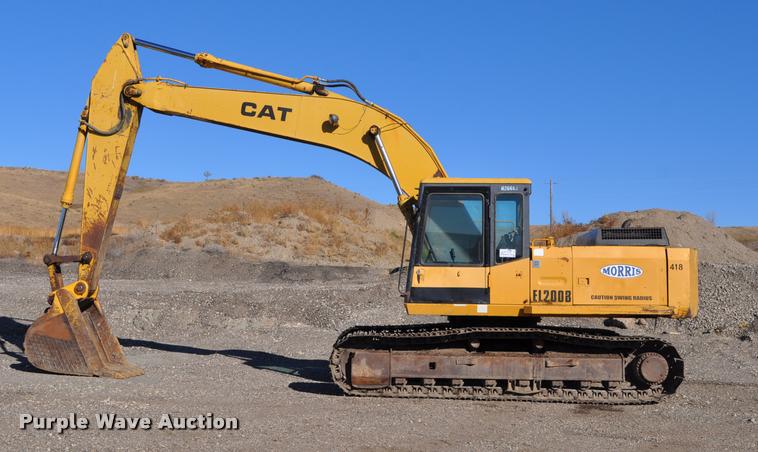 image for item L5062 1989 Caterpillar EL200B excavator