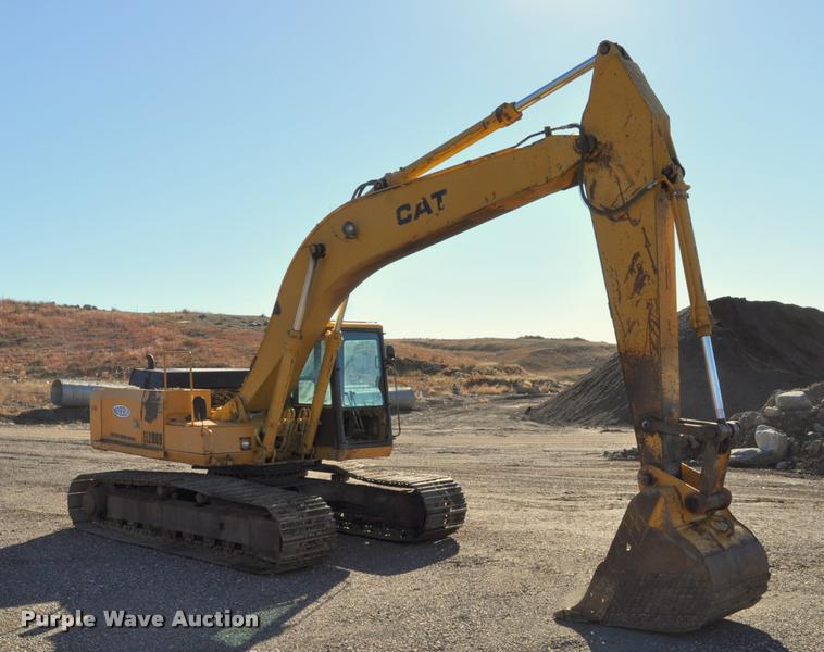 image for item L5062 1989 Caterpillar EL200B excavator