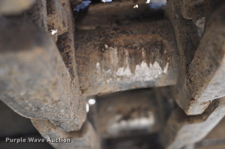 image for item L5062 1989 Caterpillar EL200B excavator