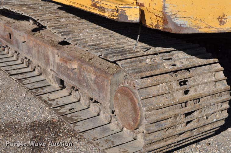 image for item L5062 1989 Caterpillar EL200B excavator