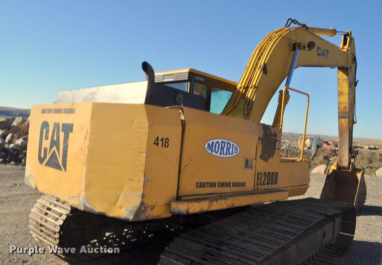 image for item L5062 1989 Caterpillar EL200B excavator