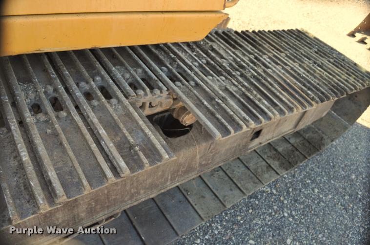 image for item L5062 1989 Caterpillar EL200B excavator