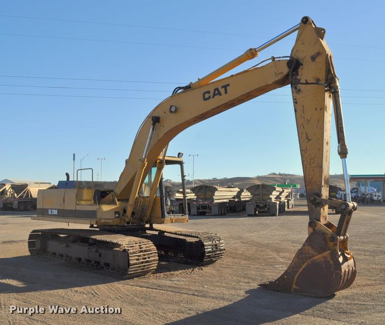 image for item L5063 1990 Caterpillar EL200B excavator