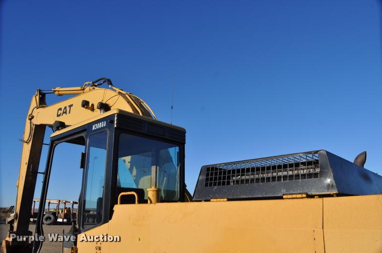 image for item L5063 1990 Caterpillar EL200B excavator