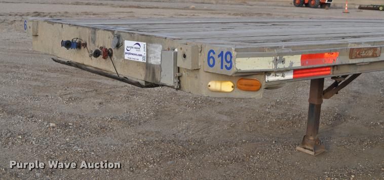 image for item L5064 1977 Raven 54028 flatbed trailer