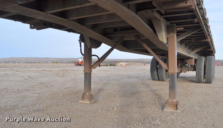 image for item L5064 1977 Raven 54028 flatbed trailer