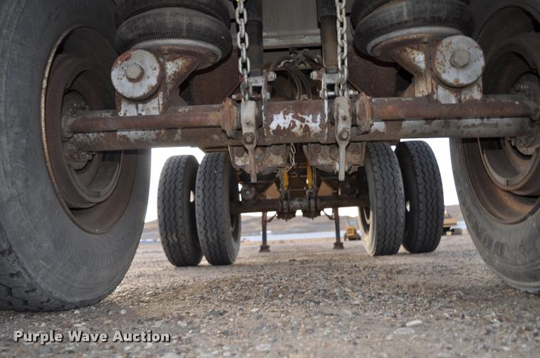 image for item L5064 1977 Raven 54028 flatbed trailer