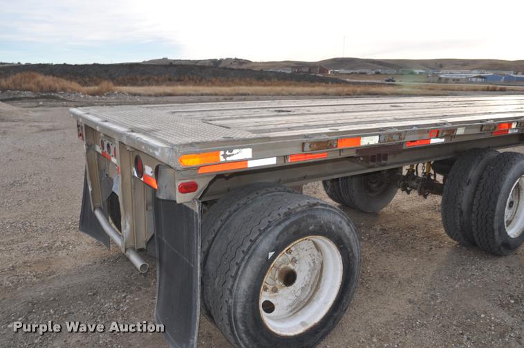 image for item L5064 1977 Raven 54028 flatbed trailer
