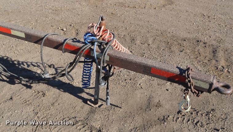 image for item L5065 1979 Freuhauf flatbed trailer