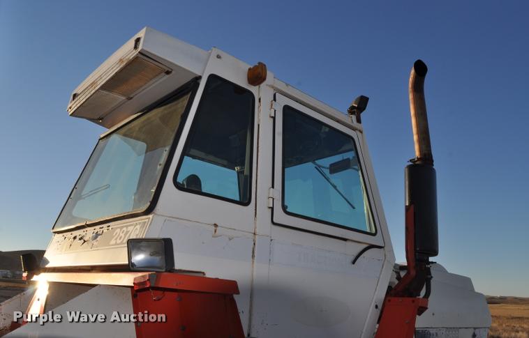 image for item L5070 1977 Case 2870 tractor