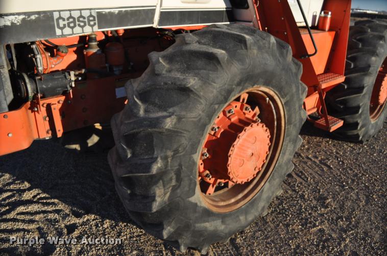 image for item L5070 1977 Case 2870 tractor