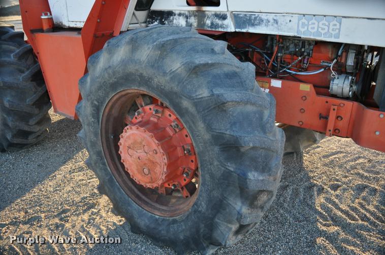 image for item L5070 1977 Case 2870 tractor