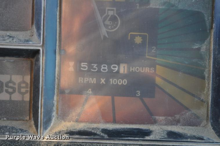 image for item L5070 1977 Case 2870 tractor