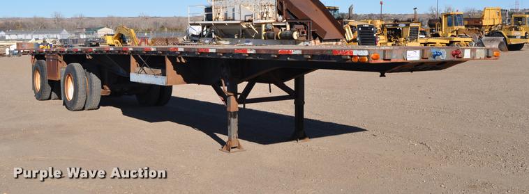 image for item L5073 1978 Transcraft TL-42 flatbed trailer