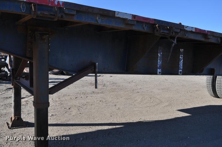 image for item L5073 1978 Transcraft TL-42 flatbed trailer