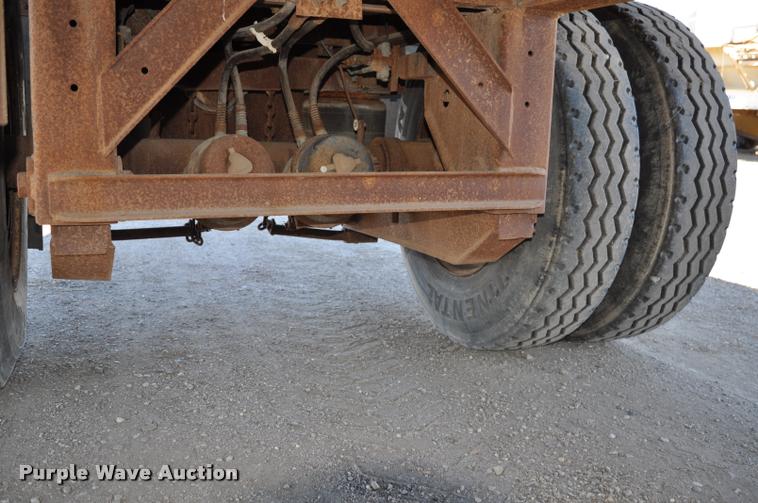 image for item L5073 1978 Transcraft TL-42 flatbed trailer